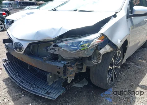 2018 Toyota Corolla Se z USA, uszkodzony, nr VIN 2T1BURHE7JC104929
